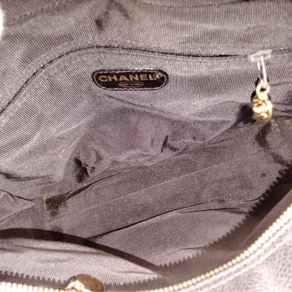 CHANEL TRIPLE COCO Caviar Leather Bucket Bag - Picture 13 of 14